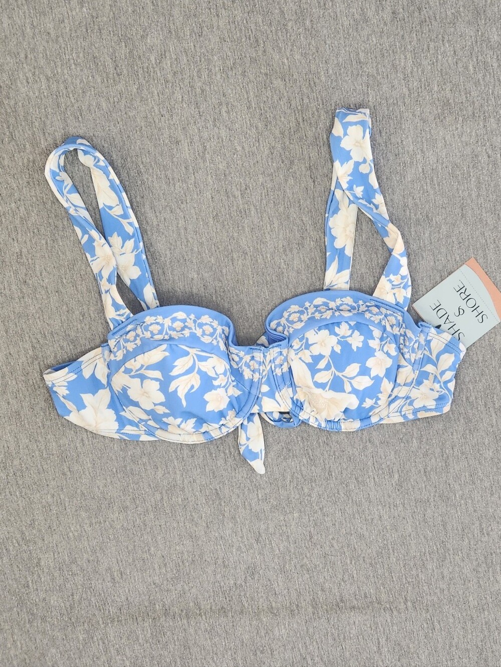 Shade & Shore Women’s Floral Bandeau Underwire Bikini Top – Blue (38B)
